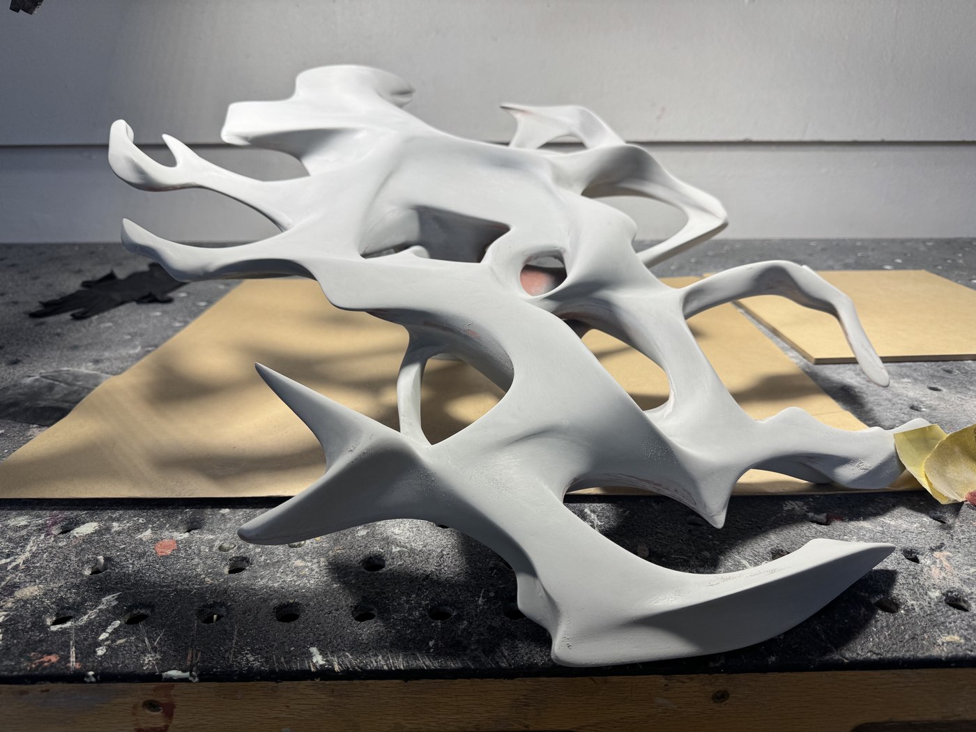 Nudo, coffee table